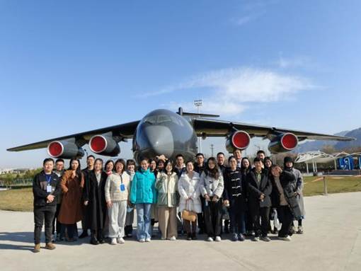 7a7741c00bcff4956b46dc25e298329c